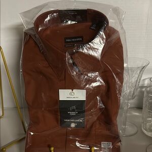 Van Heusen Men's Rust Dress Shirt